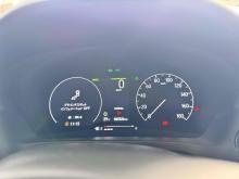 https://riyasewana.com/uploads/honda-vezel-z-1316290624573.jpg