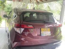 https://riyasewana.com/uploads/honda-vezel-z-138141224103.jpg
