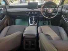 https://riyasewana.com/uploads/honda-vezel-z-141612566464.jpg