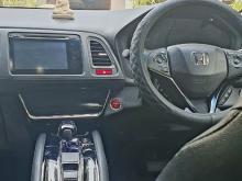 https://riyasewana.com/uploads/honda-vezel-z-147031817805.jpg