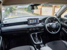 https://riyasewana.com/uploads/honda-vezel-z-151000004713.jpg