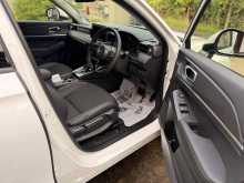 https://riyasewana.com/uploads/honda-vezel-z-1511514122693.jpg