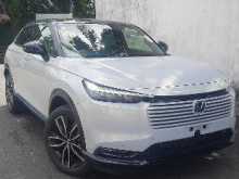 Honda Vezel Z Play Premium 2025 SUV