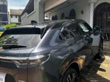 https://riyasewana.com/uploads/honda-vezel-z-1518425186.jpg
