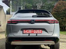 https://riyasewana.com/uploads/honda-vezel-z-1521094524681.jpg
