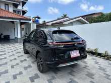 https://riyasewana.com/uploads/honda-vezel-z-158503922672.jpg