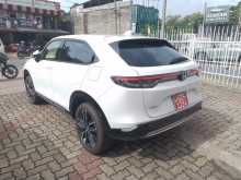 https://riyasewana.com/uploads/honda-vezel-z-1592235933.jpg