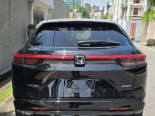 https://riyasewana.com/uploads/honda-vezel-z-16118274163.jpg