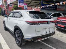 https://riyasewana.com/uploads/honda-vezel-z-1617402724681.jpg