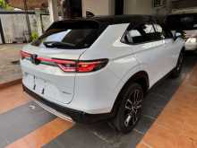 https://riyasewana.com/uploads/honda-vezel-z-1680458254.jpg