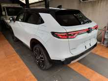 https://riyasewana.com/uploads/honda-vezel-z-1680458642.jpg