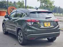 https://riyasewana.com/uploads/honda-vezel-z-16840204743.jpg