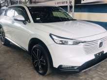 https://riyasewana.com/uploads/honda-vezel-z-17105826732.jpg
