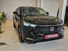 https://riyasewana.com/uploads/honda-vezel-z-1712435810942.jpg