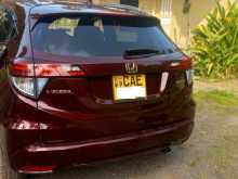 https://riyasewana.com/uploads/honda-vezel-z-17141815806.jpg