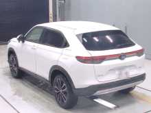 https://riyasewana.com/uploads/honda-vezel-z-17152458884.jpg