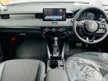 https://riyasewana.com/uploads/honda-vezel-z-17173159286.jpg