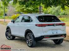 https://riyasewana.com/uploads/honda-vezel-z-17173159374.jpg
