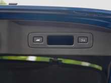 https://riyasewana.com/uploads/honda-vezel-z-17184944796.jpg