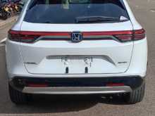 https://riyasewana.com/uploads/honda-vezel-z-173436192.jpg