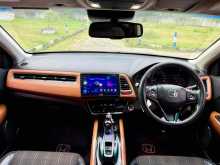 https://riyasewana.com/uploads/honda-vezel-z-1813445622583.jpg