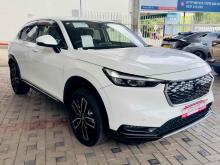https://riyasewana.com/uploads/honda-vezel-z-1814343924482.jpg