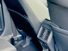https://riyasewana.com/uploads/honda-vezel-z-18161233665.jpg
