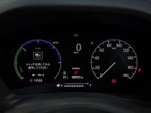 https://riyasewana.com/uploads/honda-vezel-z-1822165817616.jpg