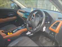 https://riyasewana.com/uploads/honda-vezel-z-18223921365.jpg