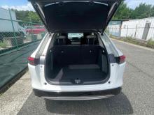 https://riyasewana.com/uploads/honda-vezel-z-1823484424631.jpg