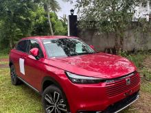 https://riyasewana.com/uploads/honda-vezel-z-1911360817413.jpg