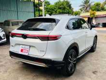 https://riyasewana.com/uploads/honda-vezel-z-191158404222.jpg