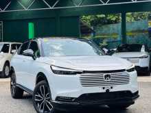 Honda Vezel Z Play 2025 SUV