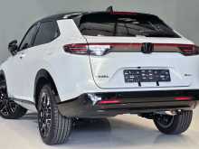 https://riyasewana.com/uploads/honda-vezel-z-19131234386.jpg