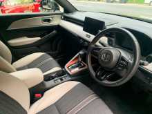 https://riyasewana.com/uploads/honda-vezel-z-19150019365.jpg