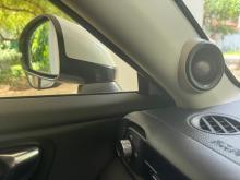 https://riyasewana.com/uploads/honda-vezel-z-1915312017046.jpg