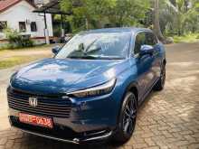 https://riyasewana.com/uploads/honda-vezel-z-1916534822272.jpg