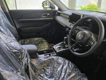 https://riyasewana.com/uploads/honda-vezel-z-1918522717665.jpg