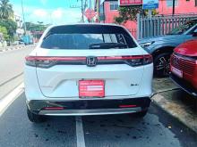 https://riyasewana.com/uploads/honda-vezel-z-1919472424251.jpg