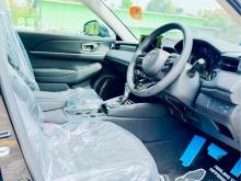 https://riyasewana.com/uploads/honda-vezel-z-1920255424121.jpg