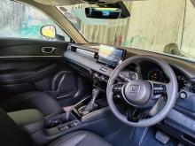 https://riyasewana.com/uploads/honda-vezel-z-19430017675.jpg