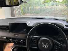 https://riyasewana.com/uploads/honda-vezel-z-1980009905.jpg