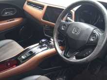 https://riyasewana.com/uploads/honda-vezel-z-20101820773.jpg