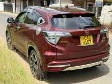 https://riyasewana.com/uploads/honda-vezel-z-2014-1215201112203.jpg