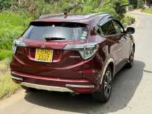 https://riyasewana.com/uploads/honda-vezel-z-2014-1215201112584.jpg