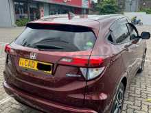https://riyasewana.com/uploads/honda-vezel-z-2014-1812081512754.jpg