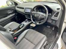https://riyasewana.com/uploads/honda-vezel-z-2014-211463013003.jpg