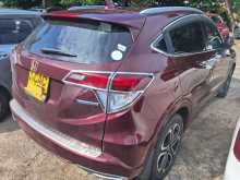 https://riyasewana.com/uploads/honda-vezel-z-2014-2116103212694.jpg