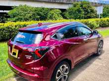 https://riyasewana.com/uploads/honda-vezel-z-2014-2211440212943.jpg