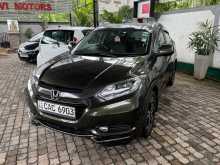 https://riyasewana.com/uploads/honda-vezel-z-2014-2710153912992.jpg